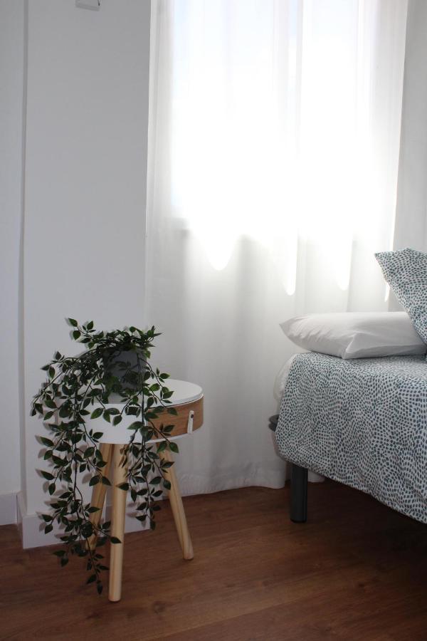 Beautiful Brand New 2 Bedroom Flat With Terrace 말라가 외부 사진